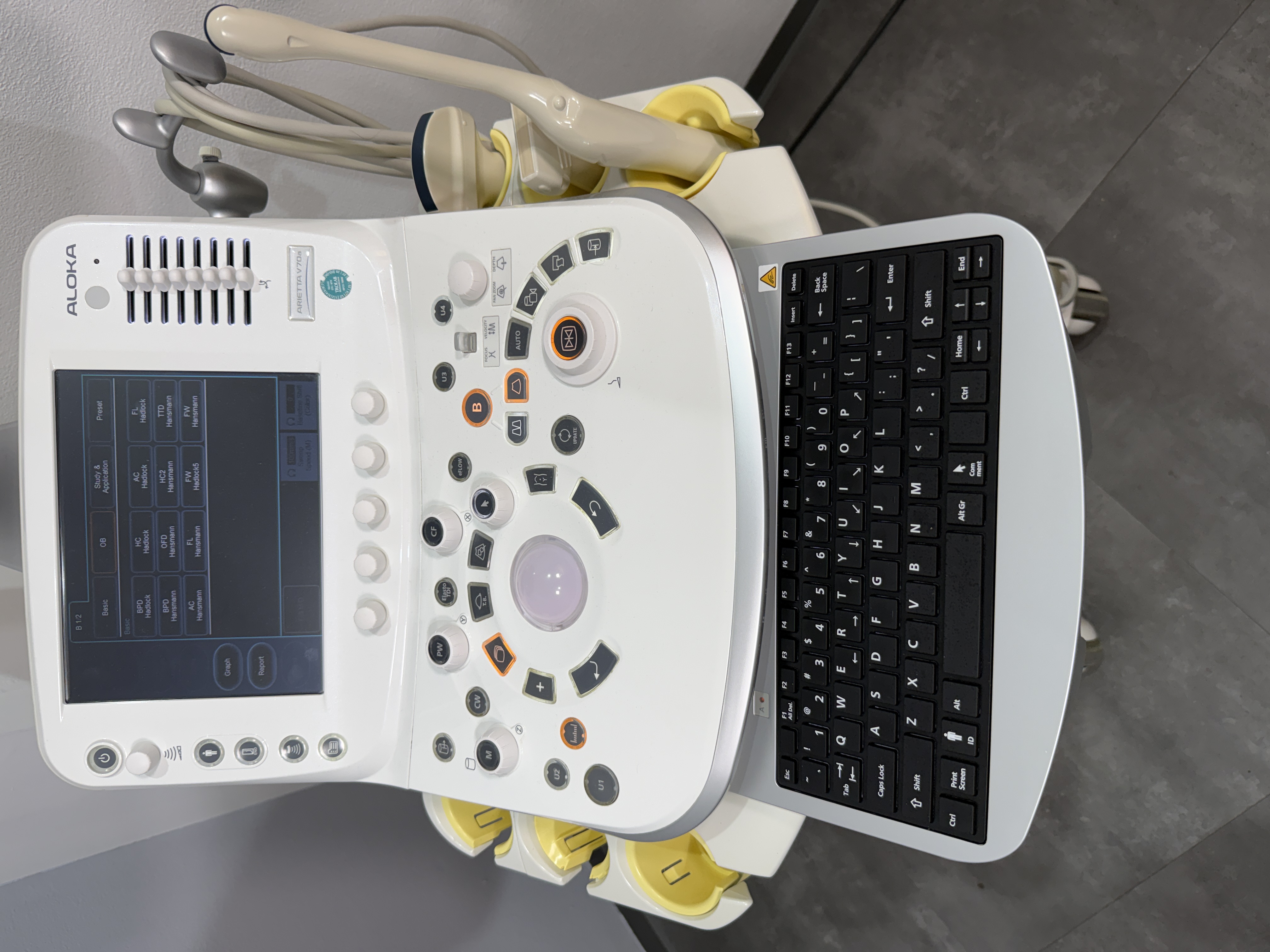 Hitachi Canon Arietta V70 Ultraschallgerät Gynäkologie – Bild 3