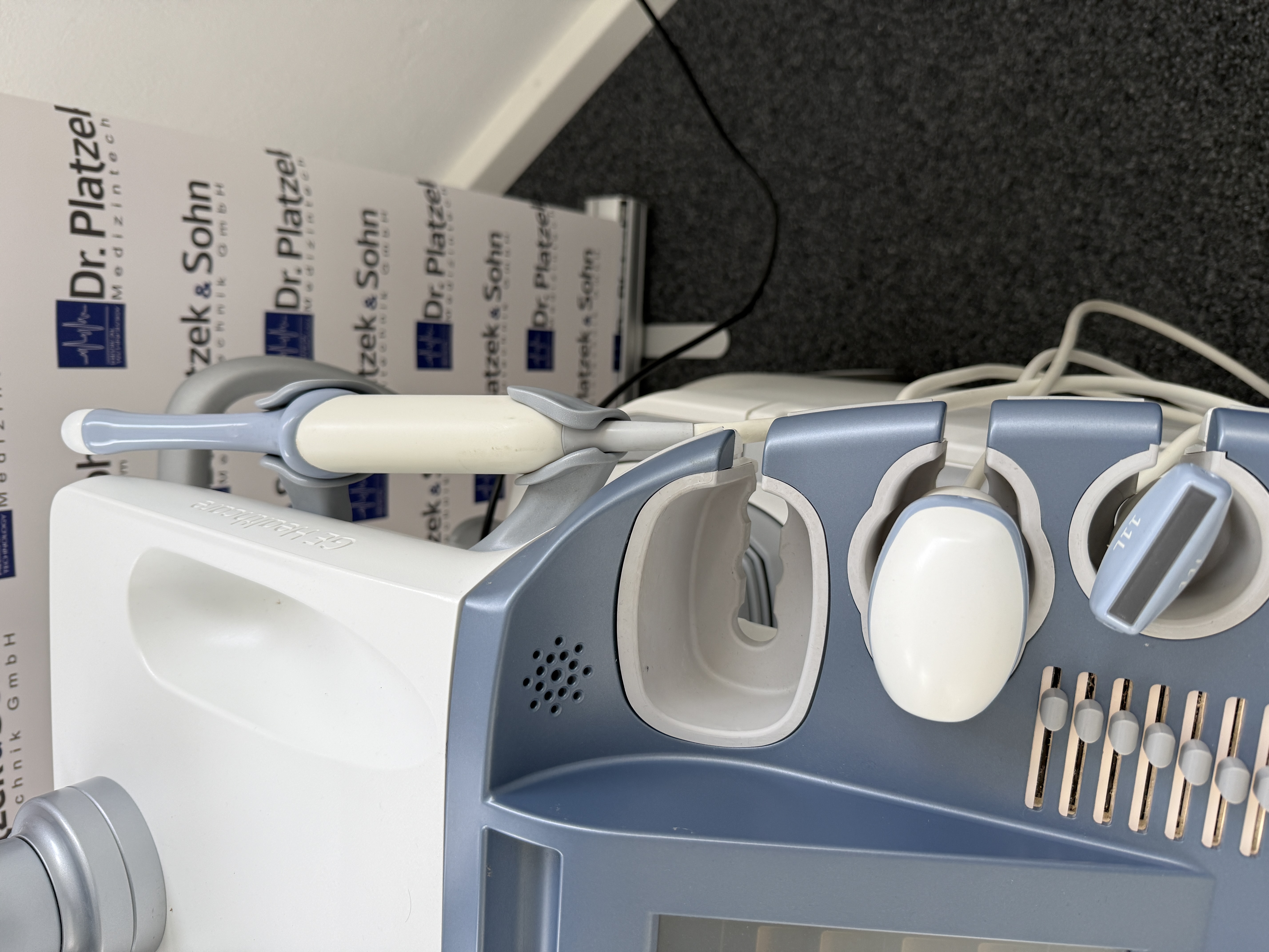 GE Voluson E8 ultrasound system gynecology - Image 5