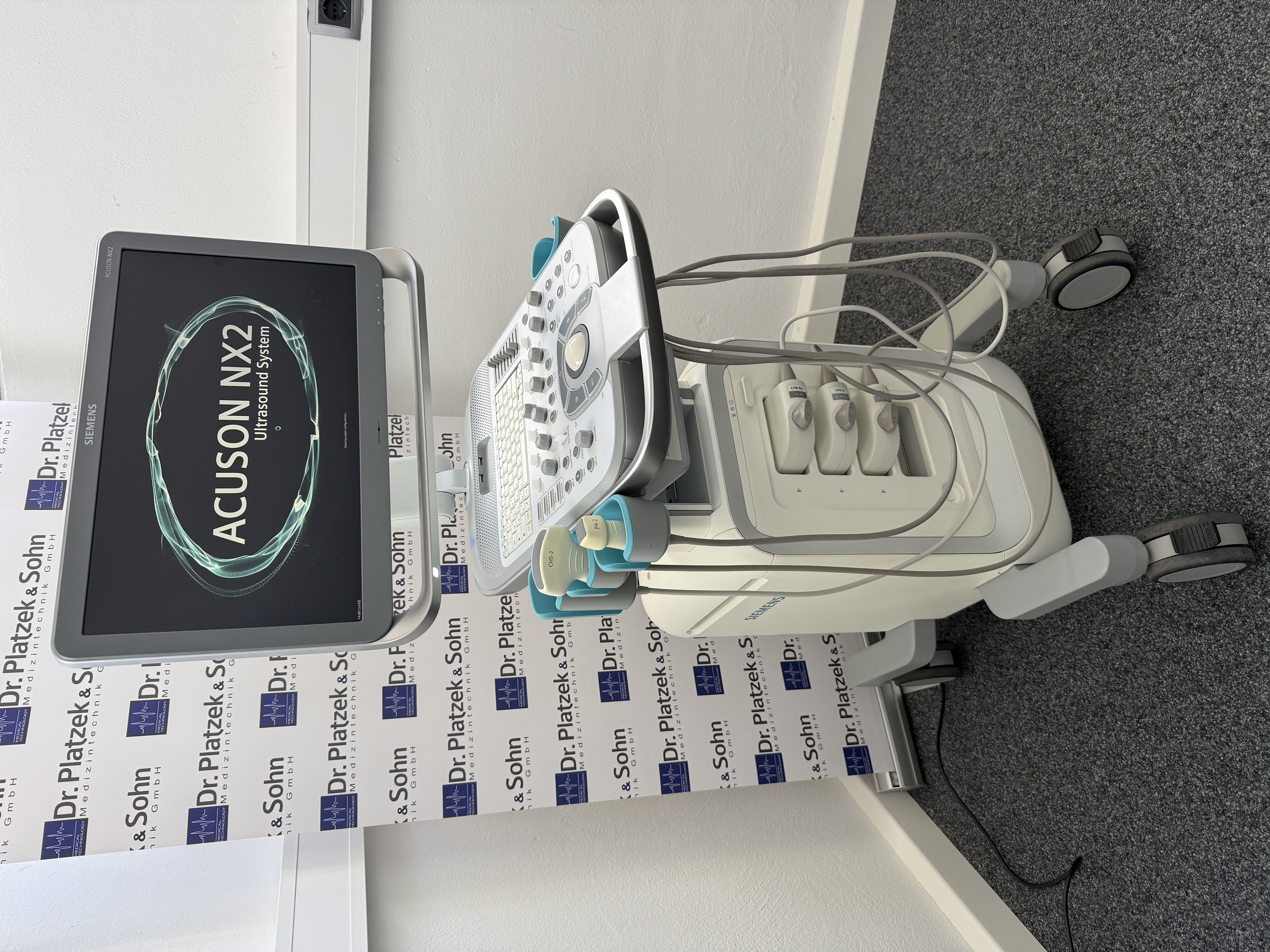 Siemens Acuson NX2 Ultraschallgerät Kardiologie